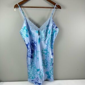 NWT Vintage Victoria Secret Y2K 100% Silk Floral & Lace Slip Night Gown Womens L